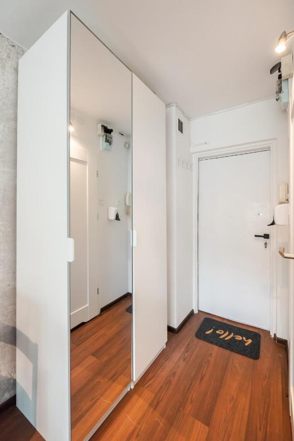 Ochota Funky Studio Apartment Warsaw Exterior photo
